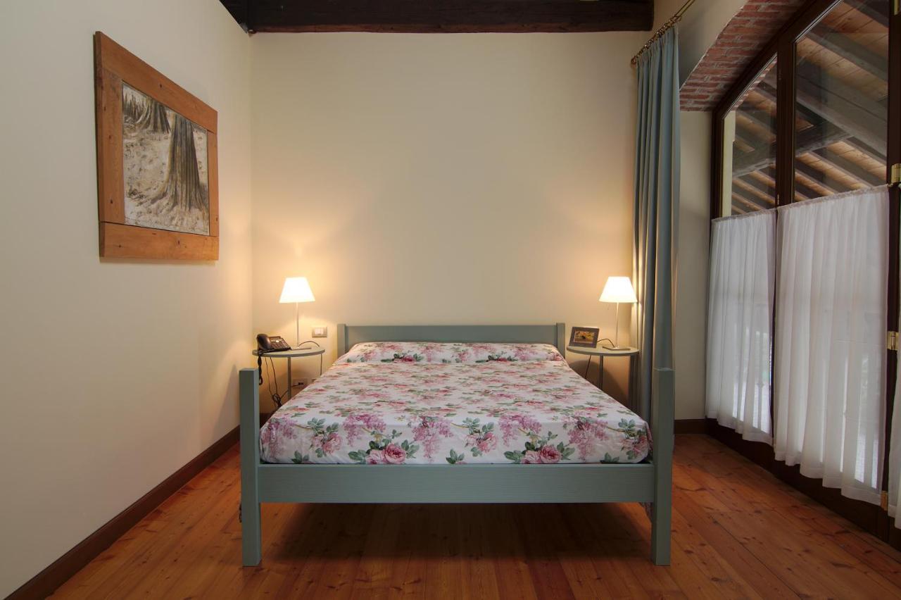 Bed and Breakfast Polidora à Laveno-Mombello Extérieur photo